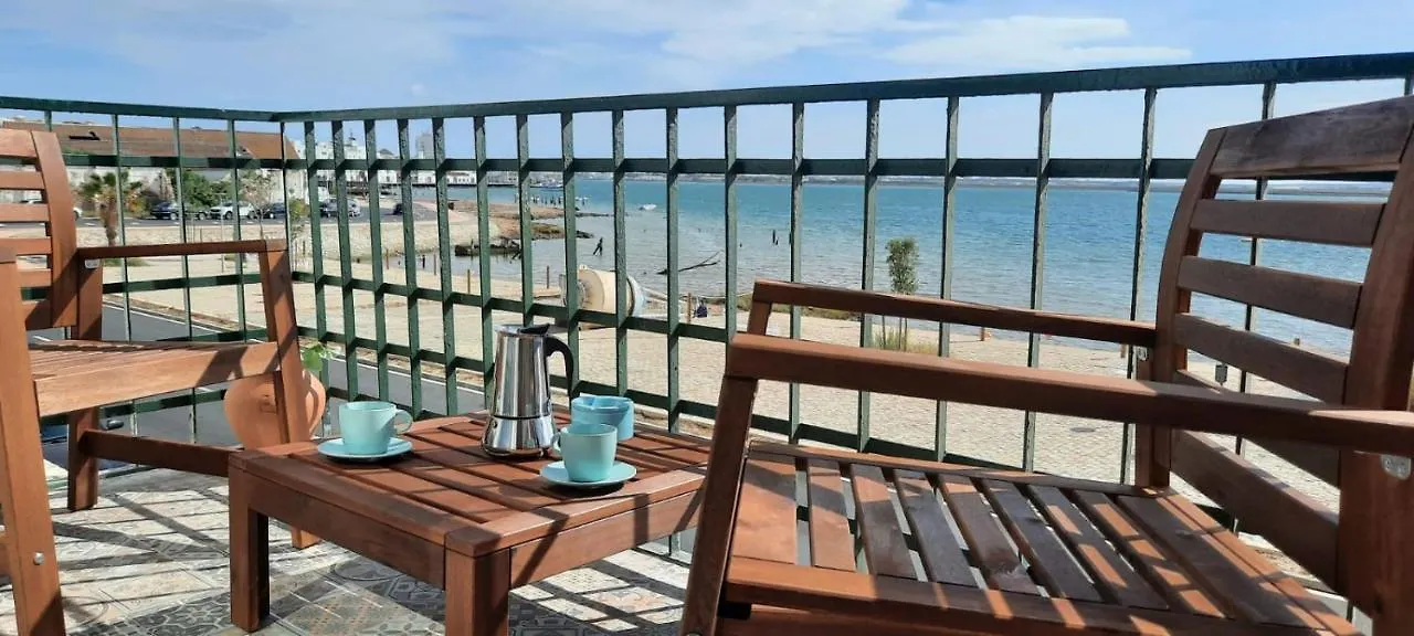 Mirando Al Rio Apartamento Ayamonte España